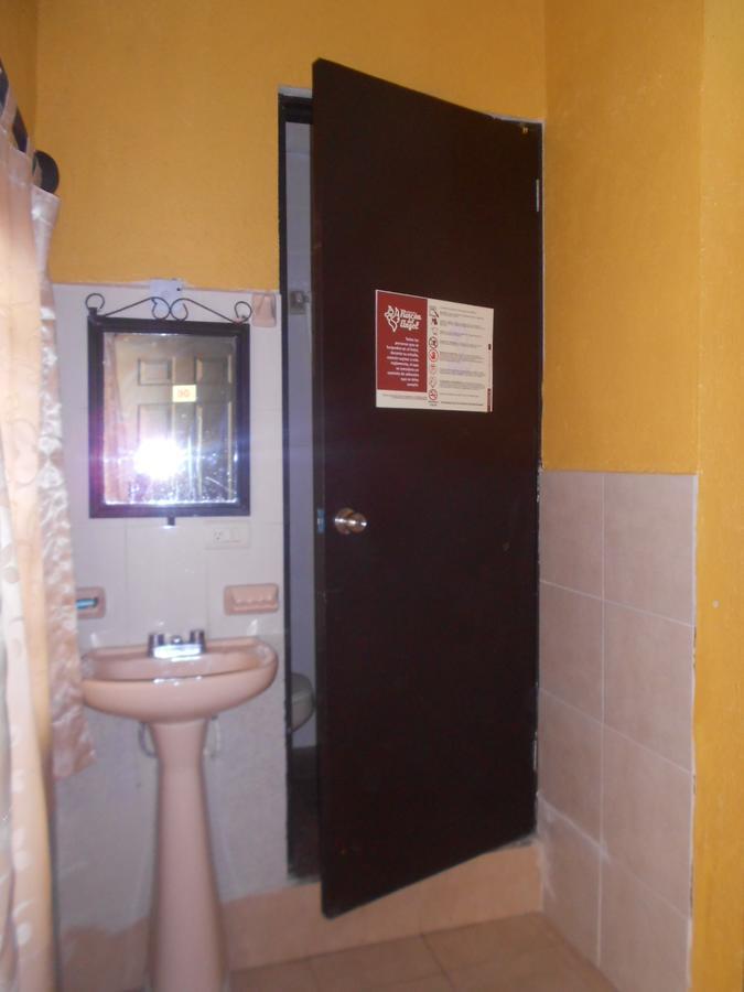 Rincon Del Angel Hotel Виляермоса Екстериор снимка